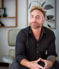 Dr. Christopher Miller