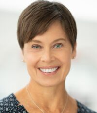 Christina Niven Christina Niven