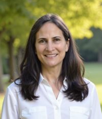 I am Juliana Villabona, MSW, RSW, RMFT, a seasoned therapist with over 20 years of experience. Specializing in trauma therapy, I work with individuals, couples, and families facing PTSD, domestic violence, and sexual abuse, among other challenges. I have also worked extensively with veterans and first responders. My approach is compassionate, client-centered, and tailored to meet your unique needs. I am Juliana Villabona, MSW, RSW, RMFT, a seasoned therapist with over 20 years of experience. Specializing in trauma therapy, I work with individuals, couples, and families facing PTSD, domestic violence, and sexual abuse, among other challenges. I have also worked extensively with veterans and first responders. My approach is compassionate, client-centered, and tailored to meet your unique needs.