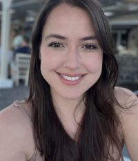Nilüfer Demirhan